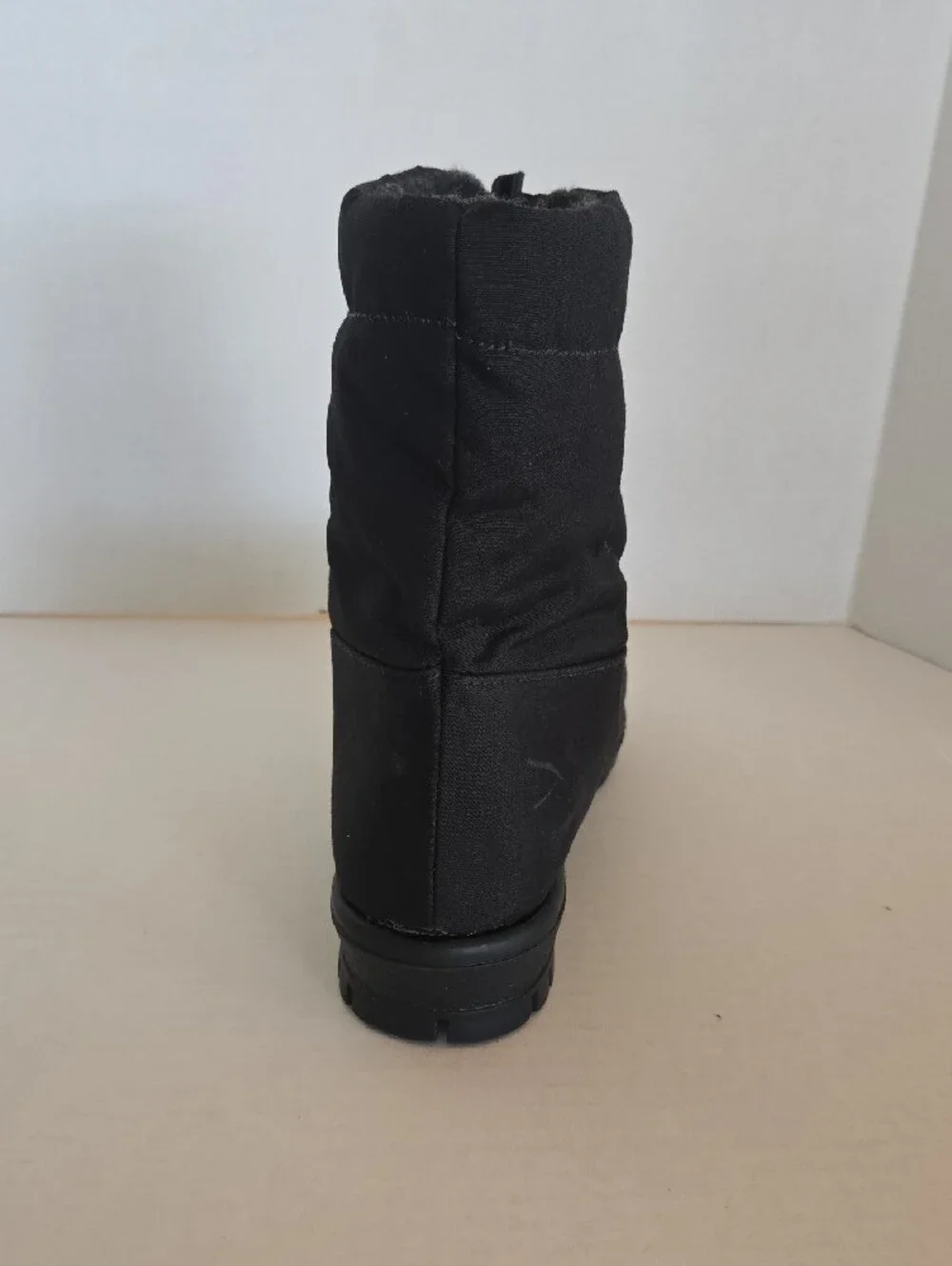 TOE WARMERS Made In Canada Front-Zip Winter Boot with Insulated Shaft